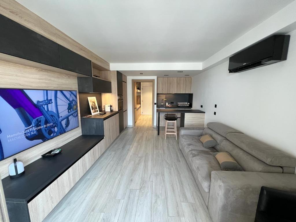 Le Diatomee - Rue Du Port Apartment Cavalaire-sur-Mer Exterior photo